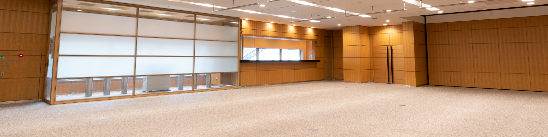 ホール詳細 | 東京駅直結・丸の内の貸し会議室・ホール